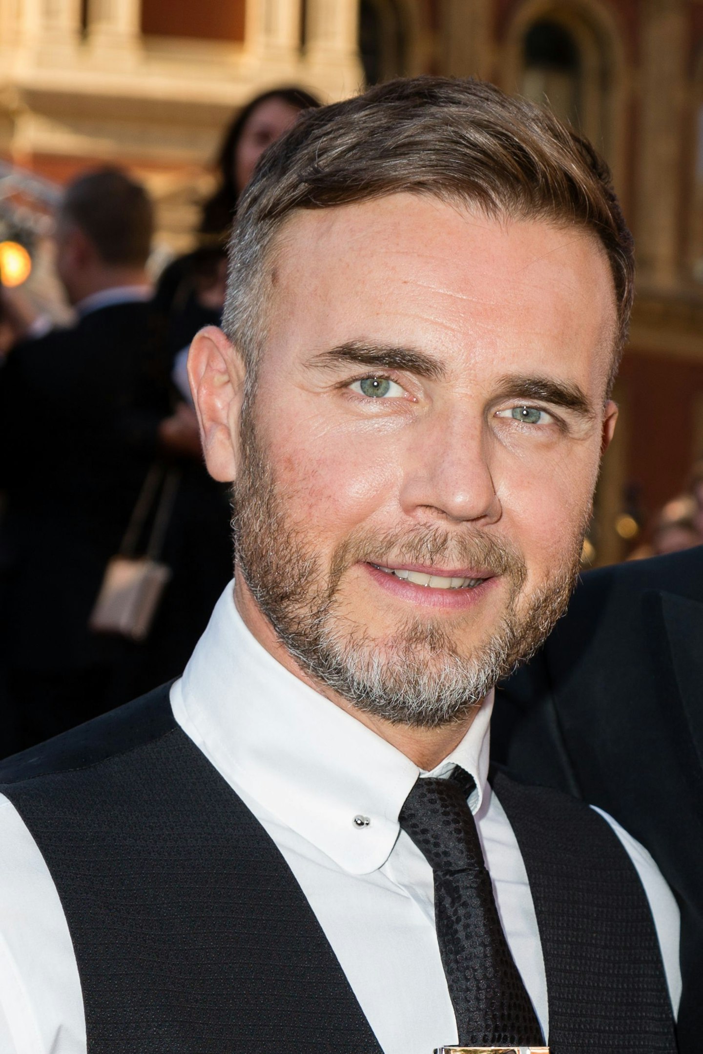 When is Gary Barlow's birthday?