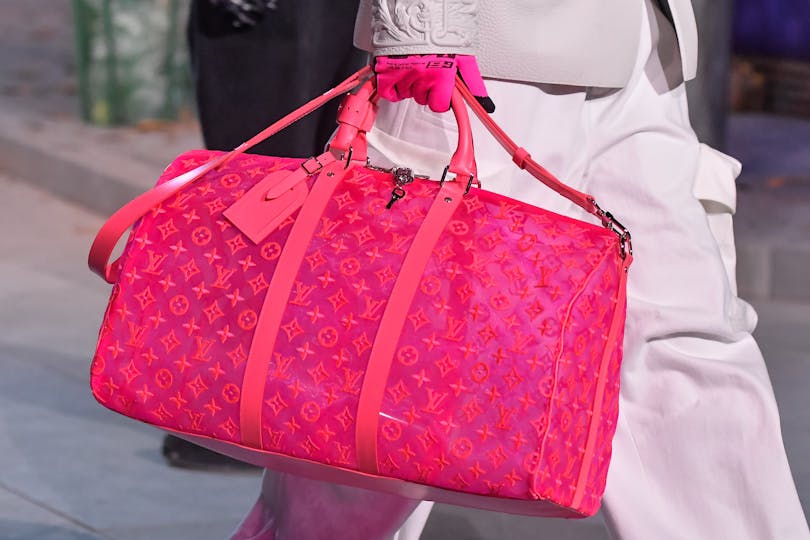 Timothée Chalamet, Neon Bags…Why The Louis Vuitton Show Was Instagram’s ...