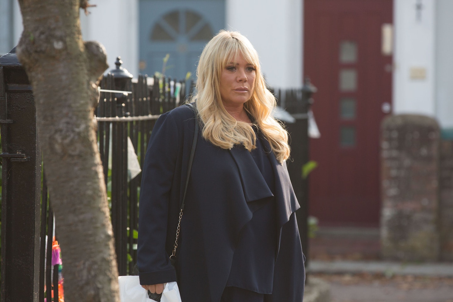 eastenders spoilers louise mitchell pregnant