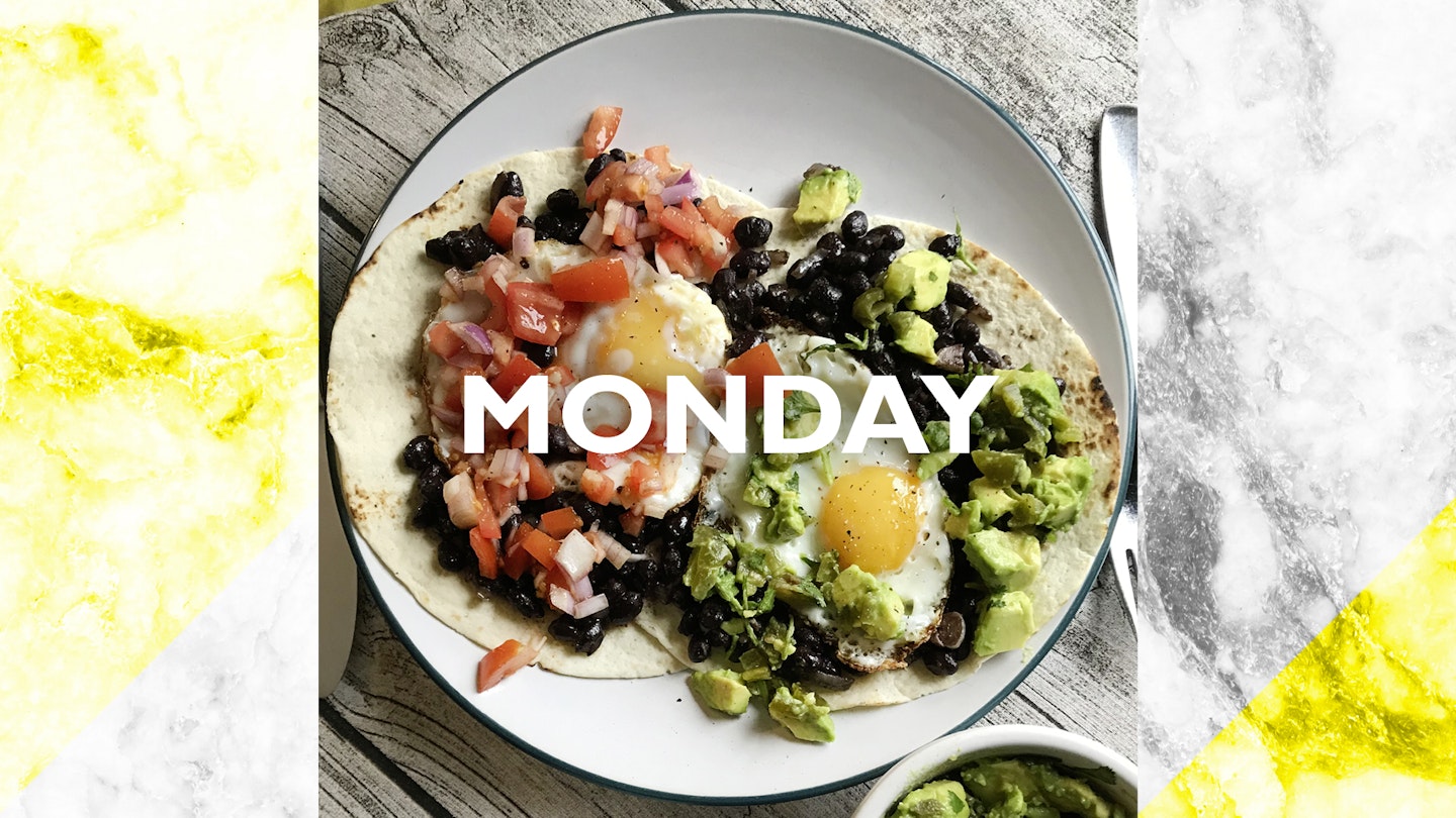 Monday – Huevos Divorciados, 20 mins 