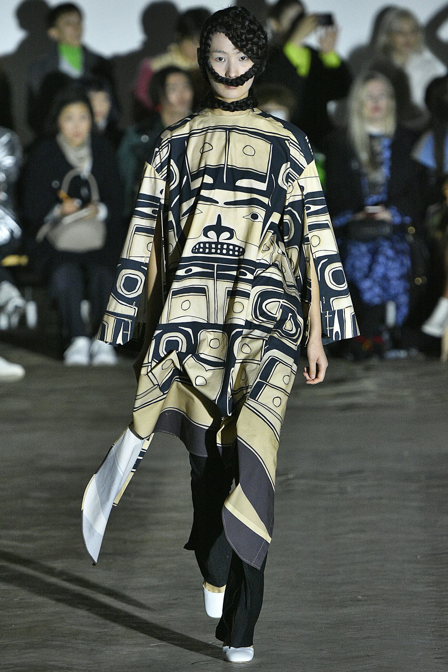 A.W.A.K.E, AW19