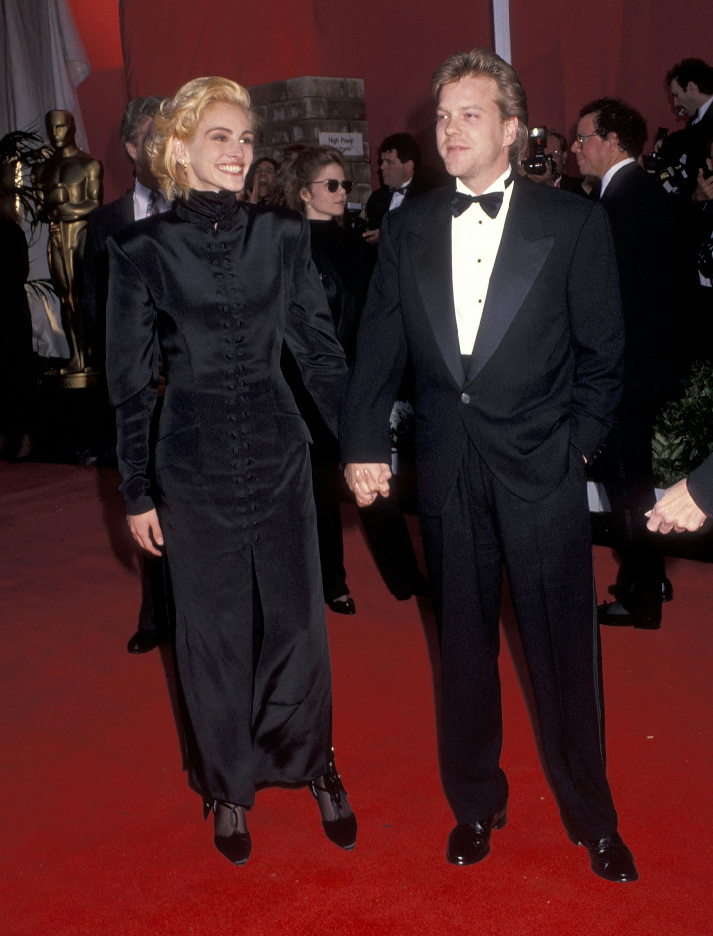 90s Oscars Fashion Julia Roberts