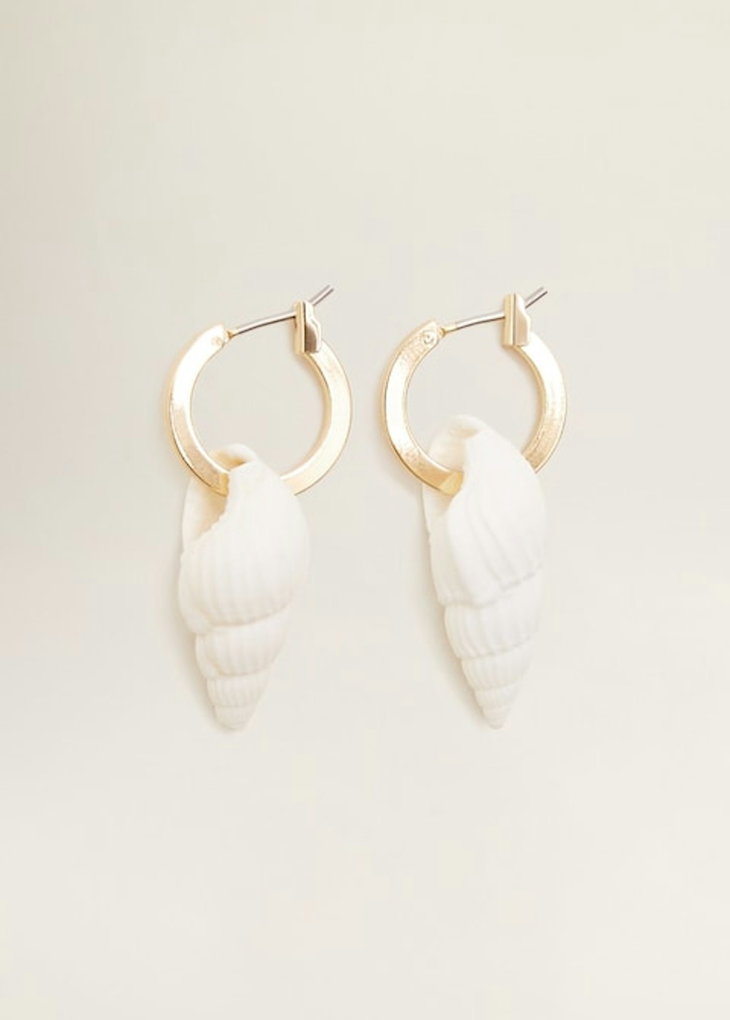Mango shell earrings