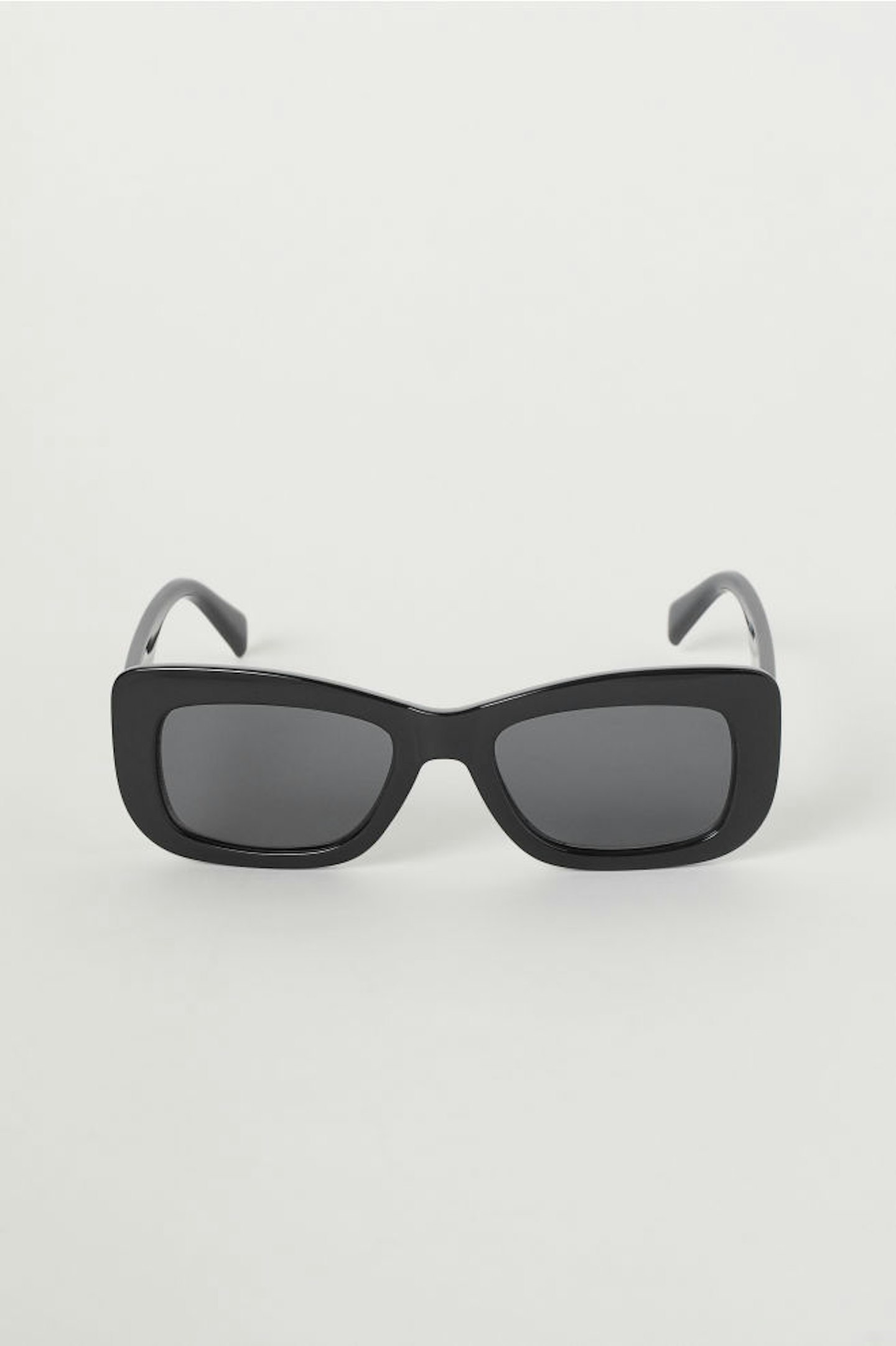 H&M, Sunglasses, £8.99