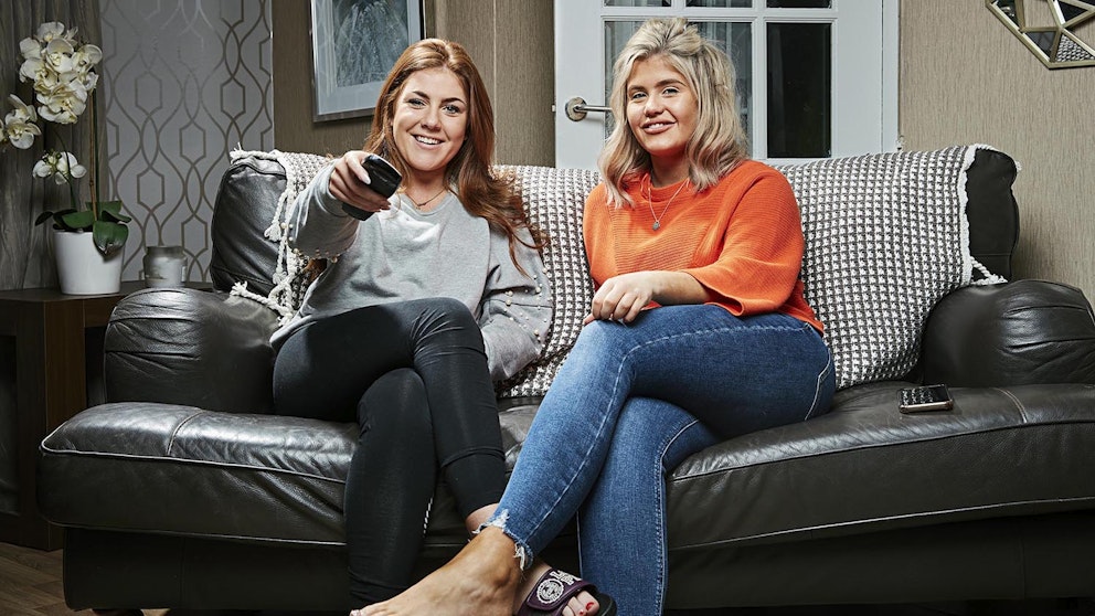 Gogglebox UK cast Meet the Gogglebox families and couples Entertainment Heatworld