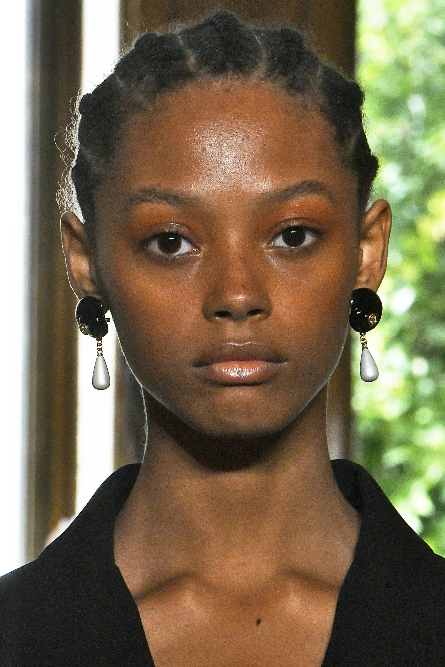 Bronze eyeshadow spring 2019 Altuzarra 