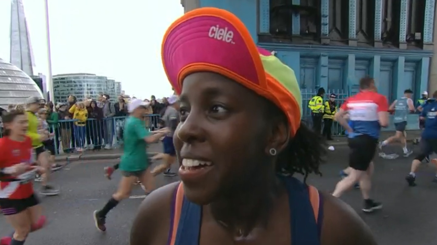 Woman breastfed her baby during the London Marathon 2019