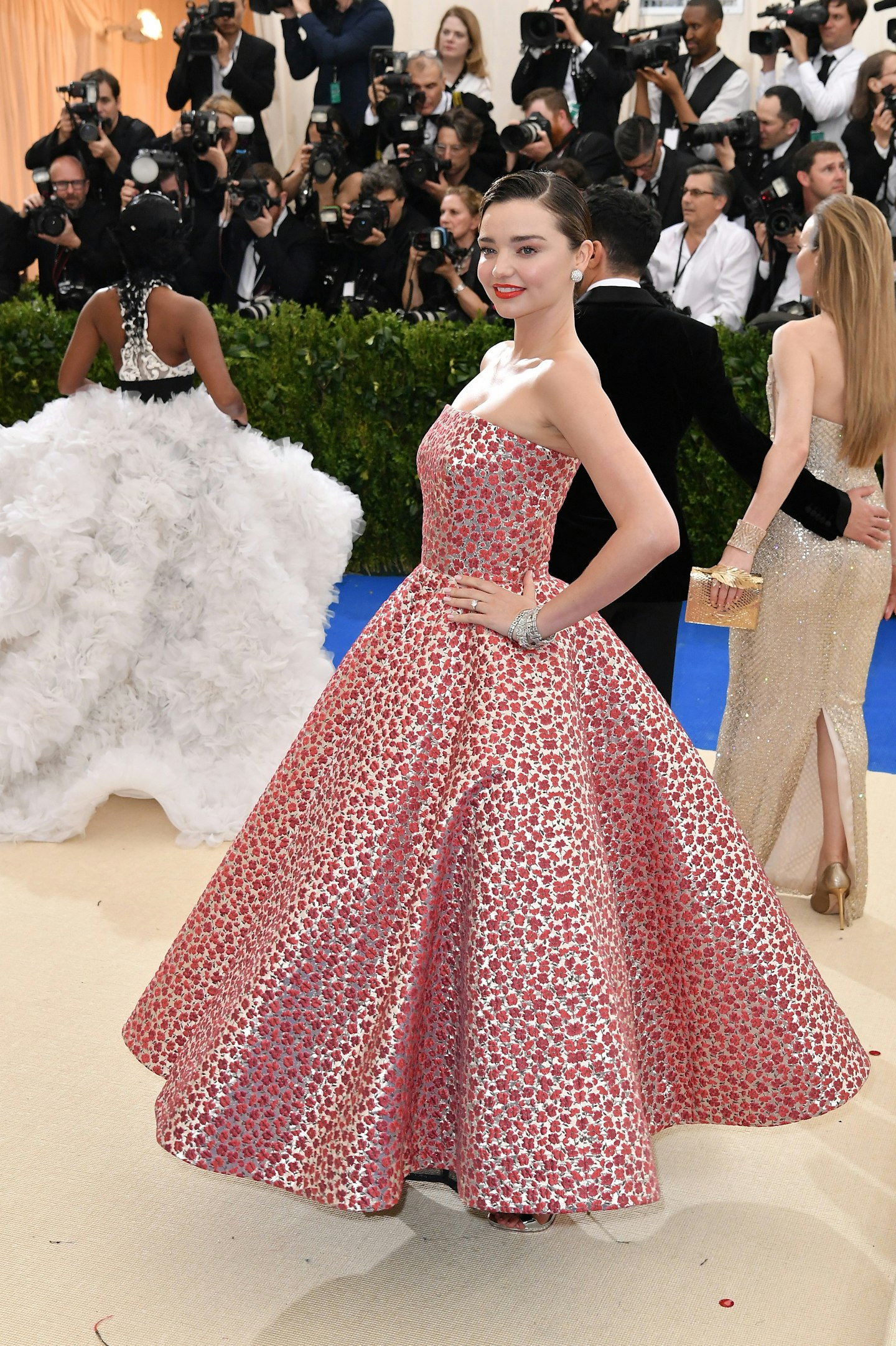 Miranda Kerr in Oscar de la Renta at the 2017 Met Gala.