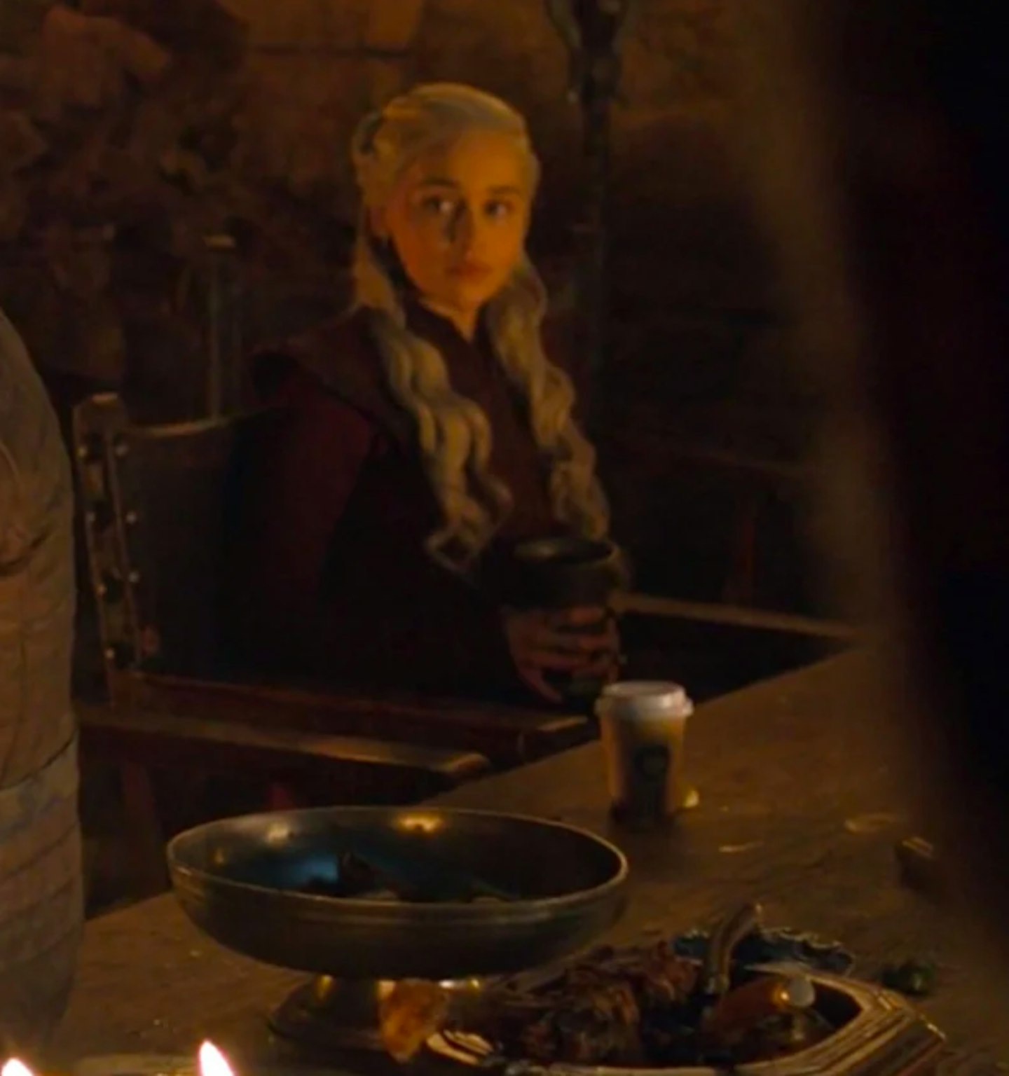 A Starbucks was accidentally left in a Game of Thrones scene