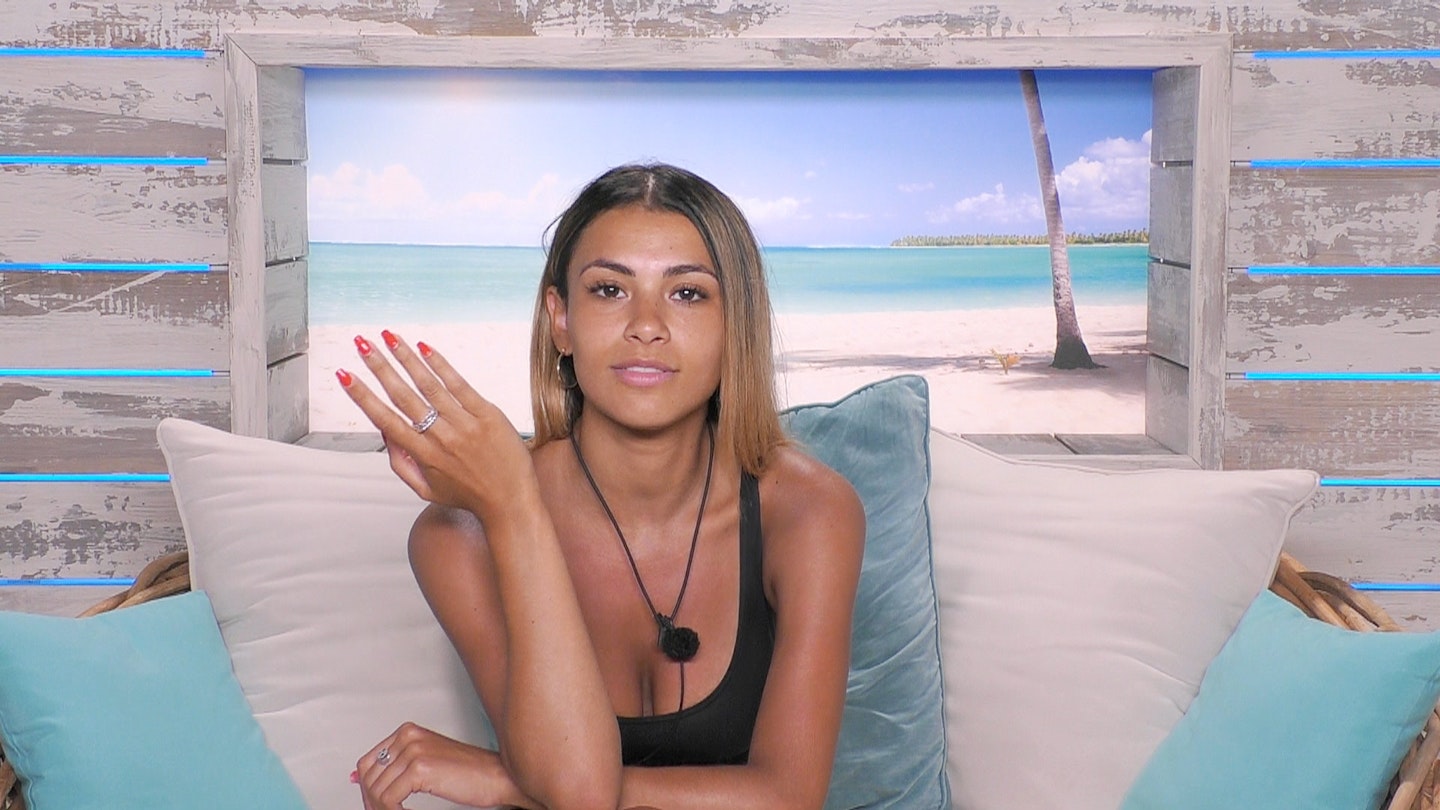 Joanna Love Island age