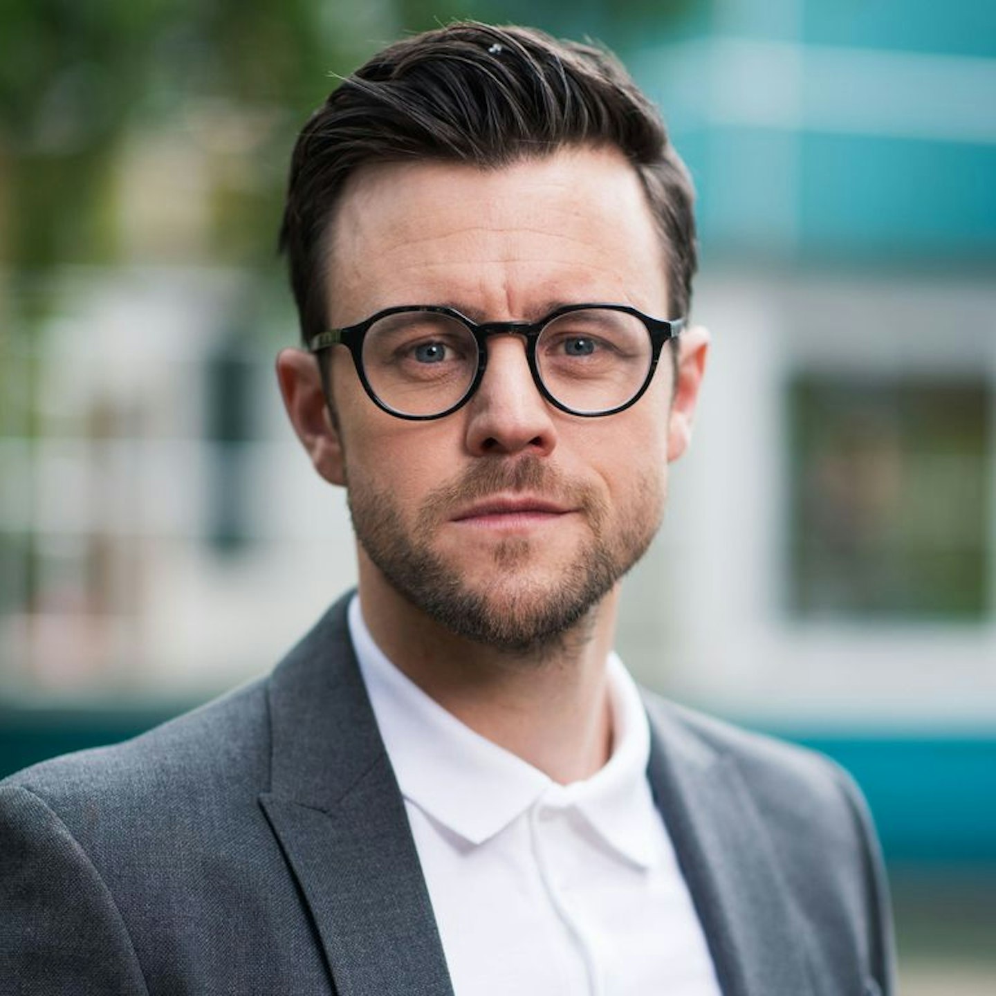 hollyoaks dr levi