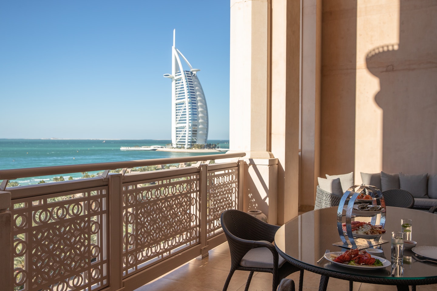 Inside Jumeirah Al Qasr