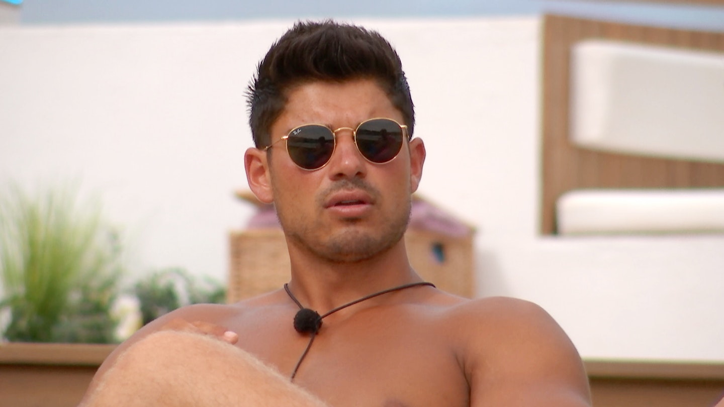 LOVE ISLAND