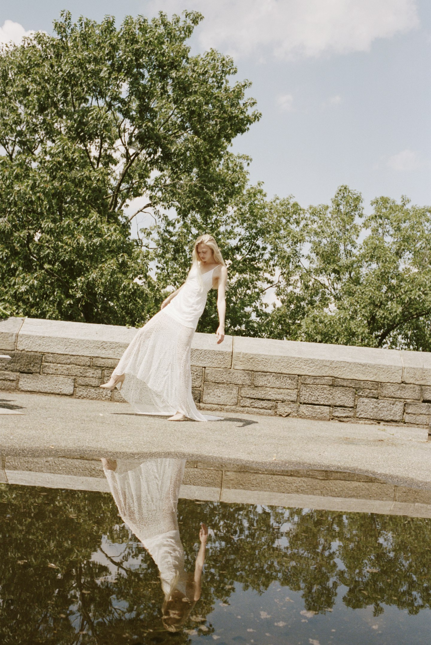 les reveries wedding dress net-a-porter 