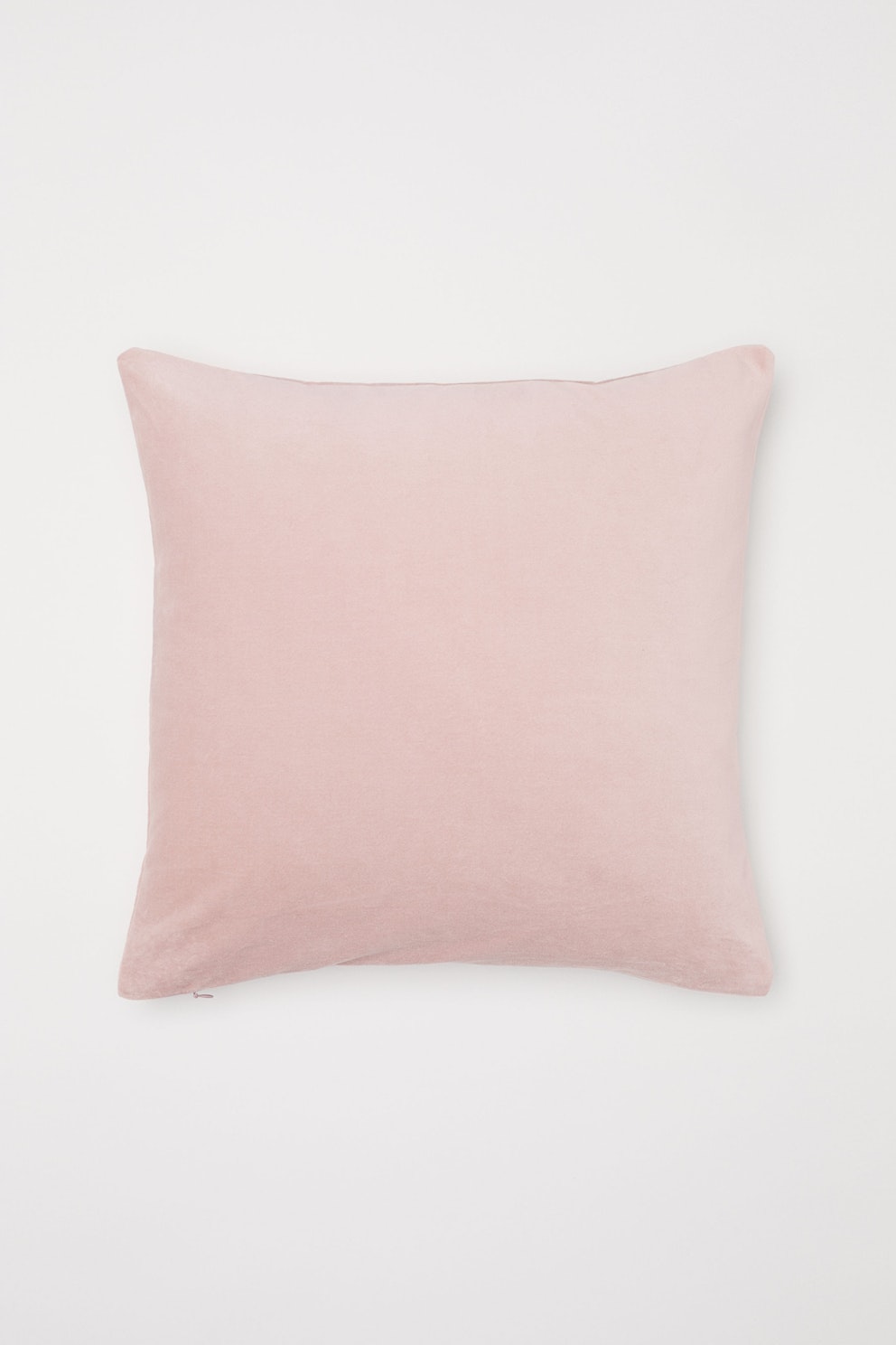 The best blush pink cushions