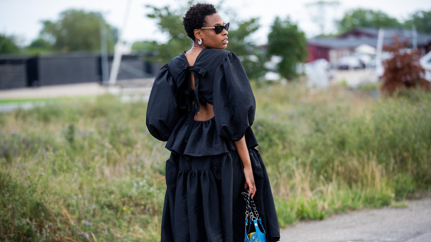 Oversized Dresses Are Fashion's Favourite New Trend Oversized Dresses Are Fashion's Favourite New Trend