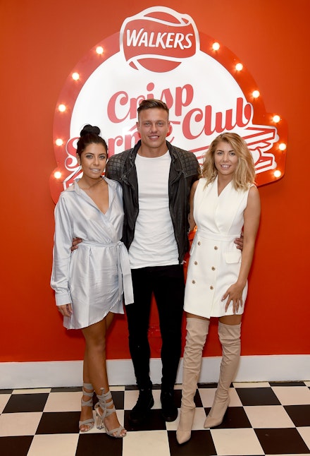 cara de la hoyde alex bowen olivia buckland