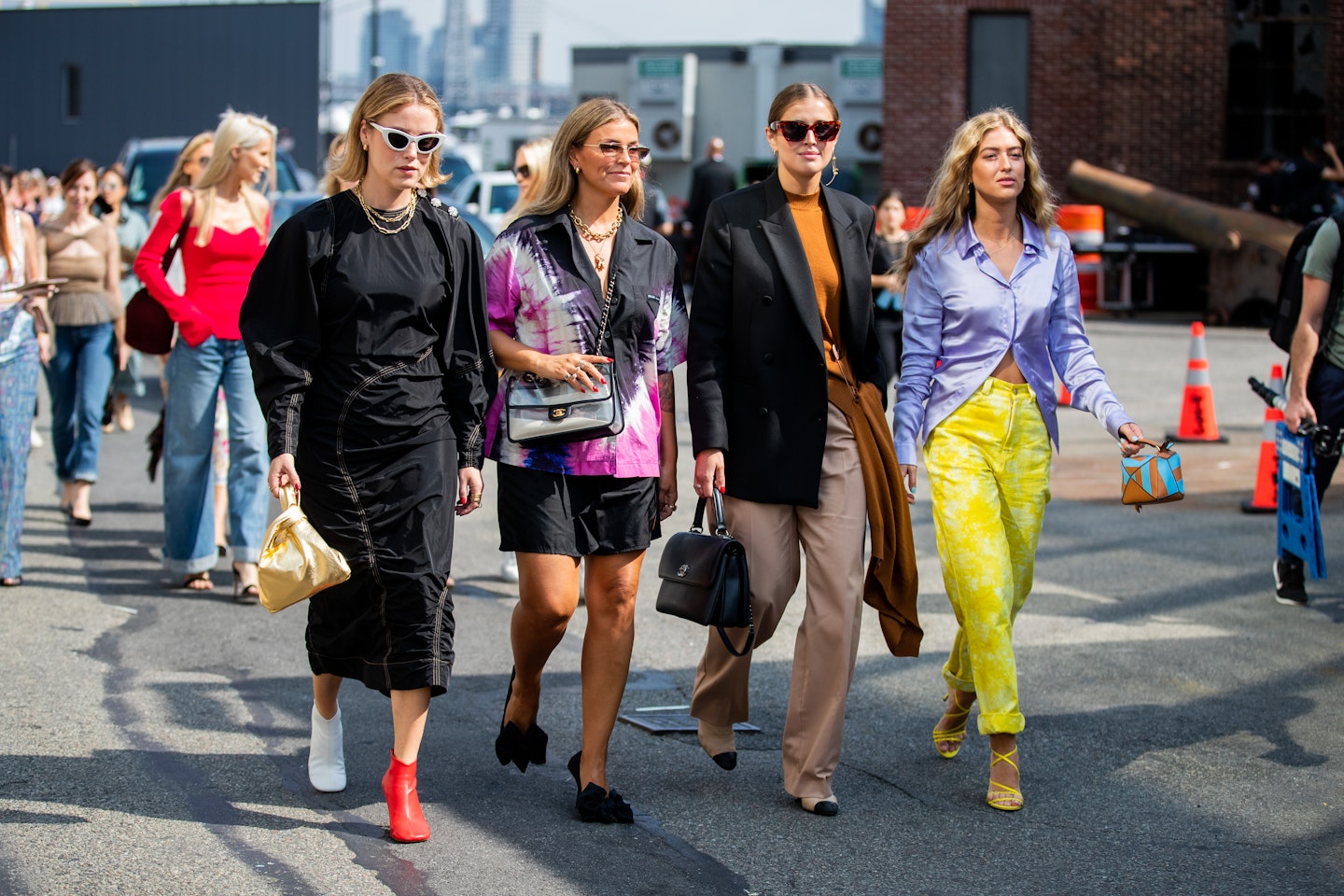 9 Wonderful Street Style Ways to Wear Sequins