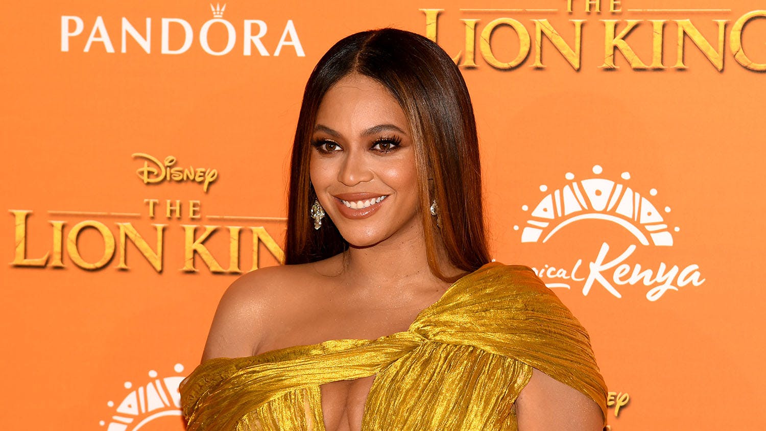 Beyoncé reveals exciting behindthescenes Lion King documentary news(00)
