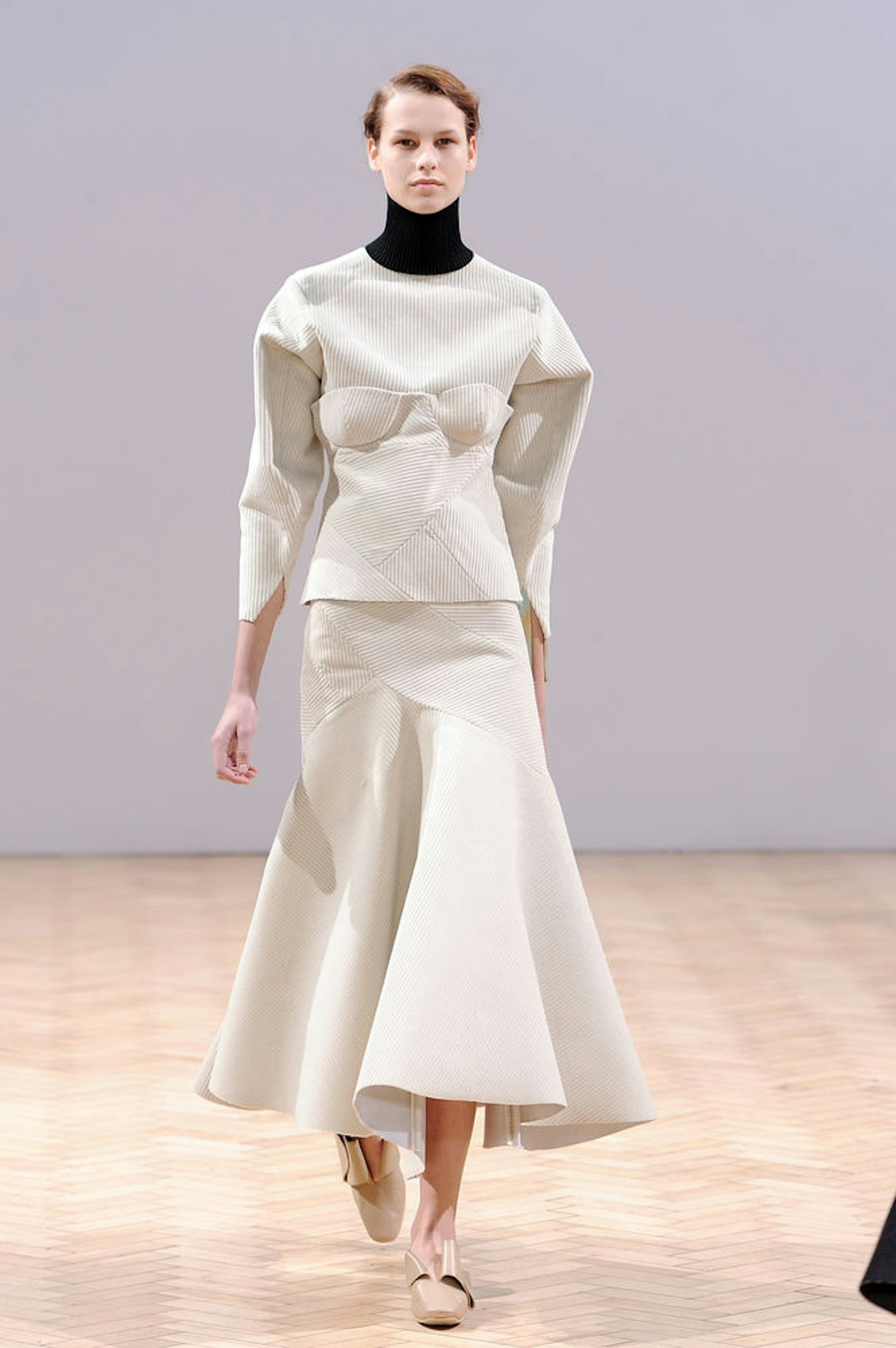 graduating in 2005.The label J.W.ANDERSON was launched in 2008