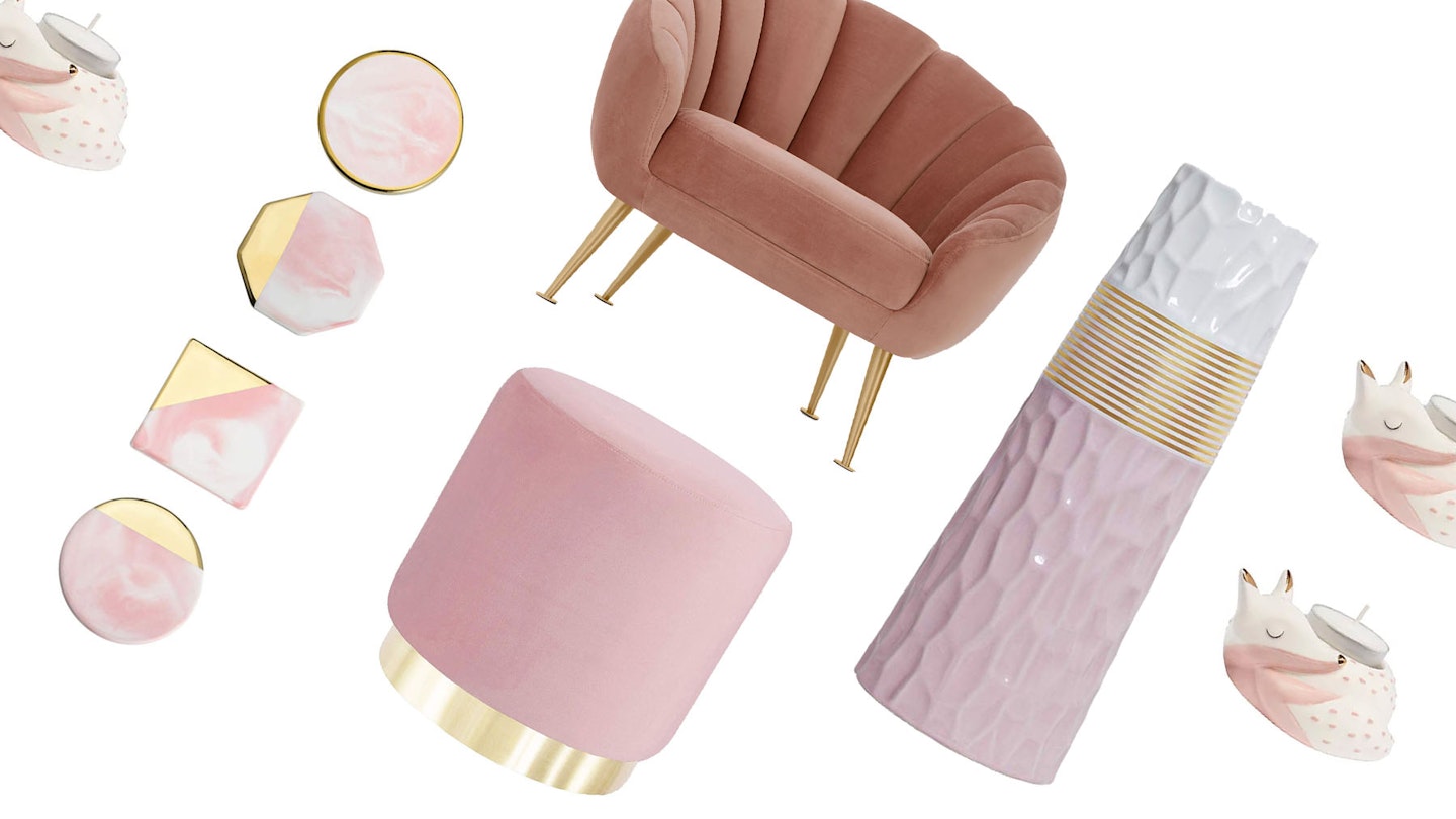 Pink lounge accessories