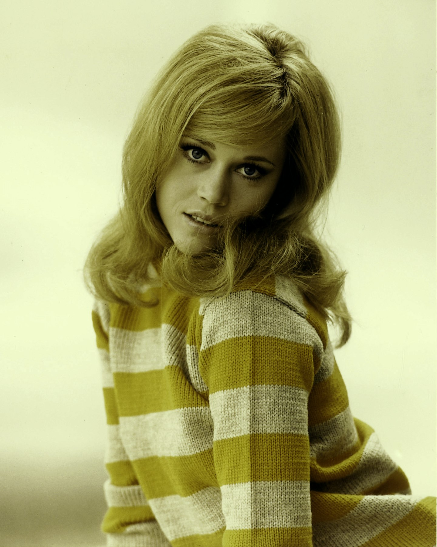 Iconic Jane Fonda Throwback Pictures - Grazia