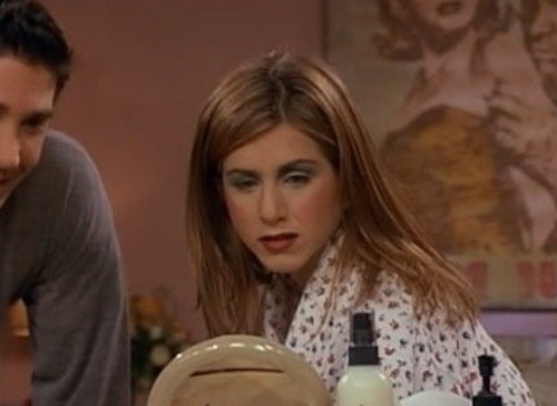 The 10 Weirdly Useful Beauty Lessons That We Learned From Friends | Grazia