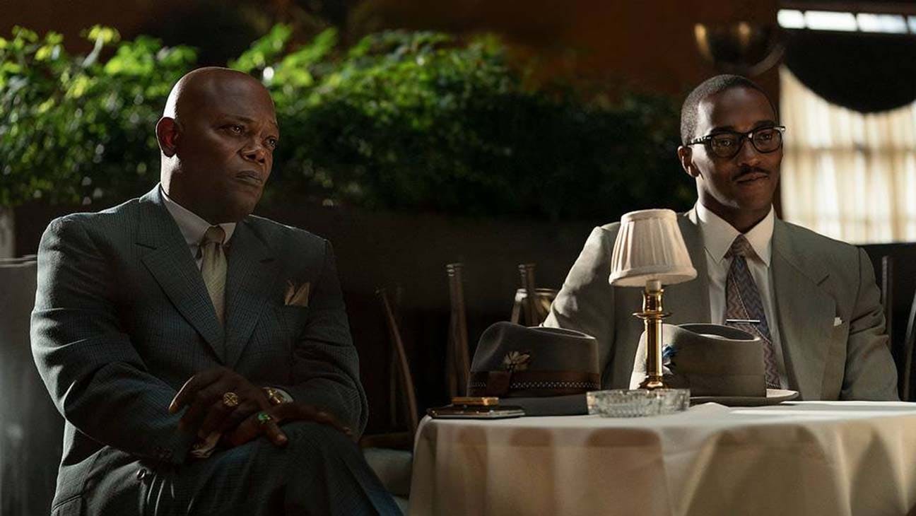 Samuel L. Jackson And Anthony Mackie Get Financial For The Banker Trailer