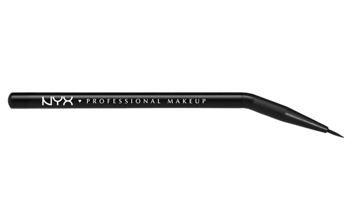 NYX Pro Angled Eyeliner Brush 13.39