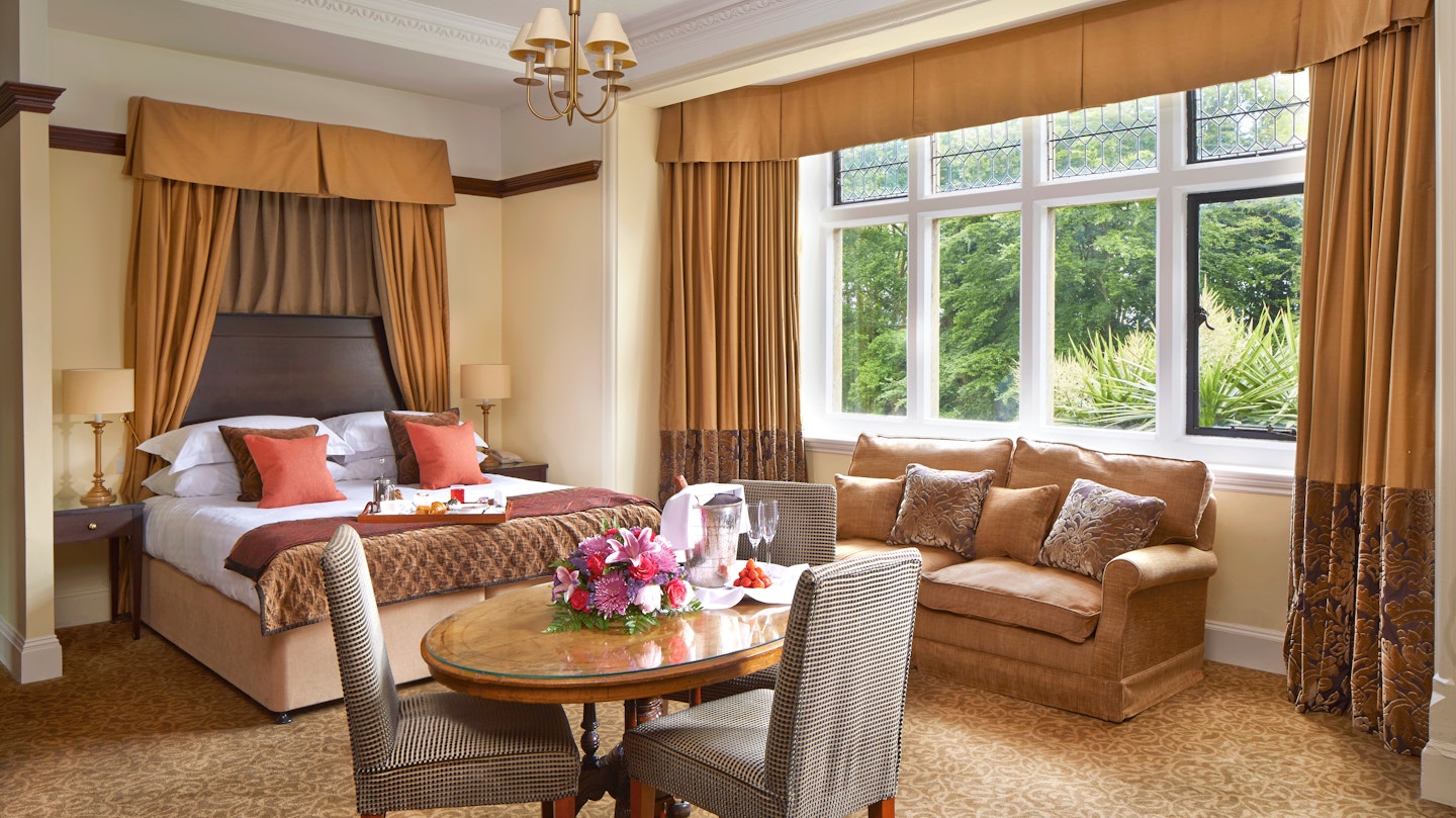 Macdonald Hotels Frimley Hall Suite