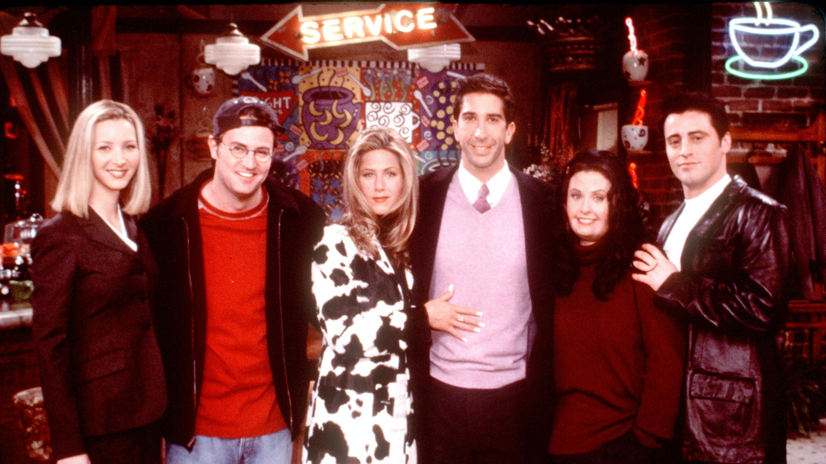 Iconic Items From The Friends Set Are Going Up For Sale (But You ...