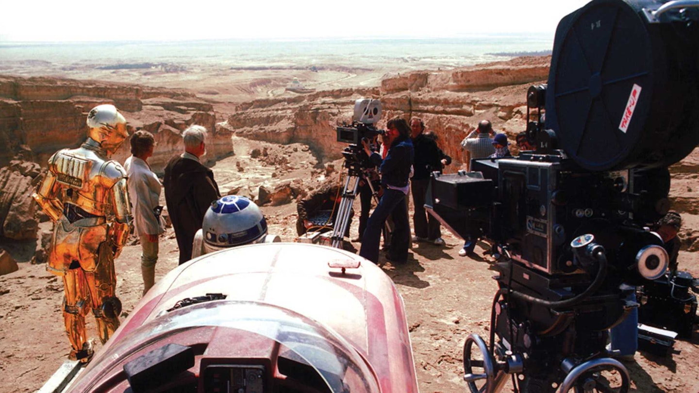 71 Awesome Behind-The-Scenes Star Wars Photos