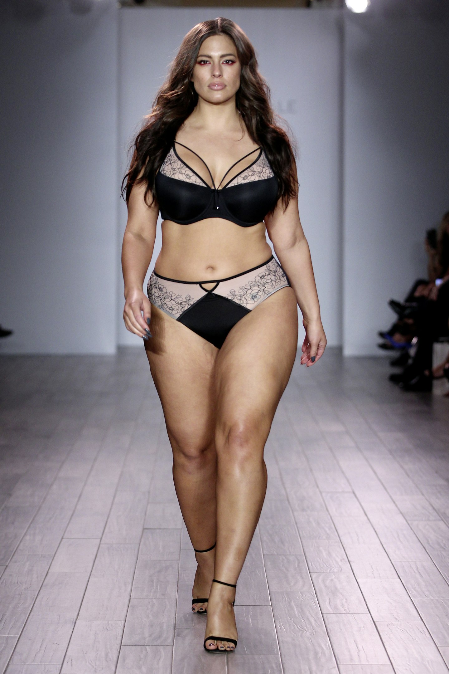 ashley graham catwalk 