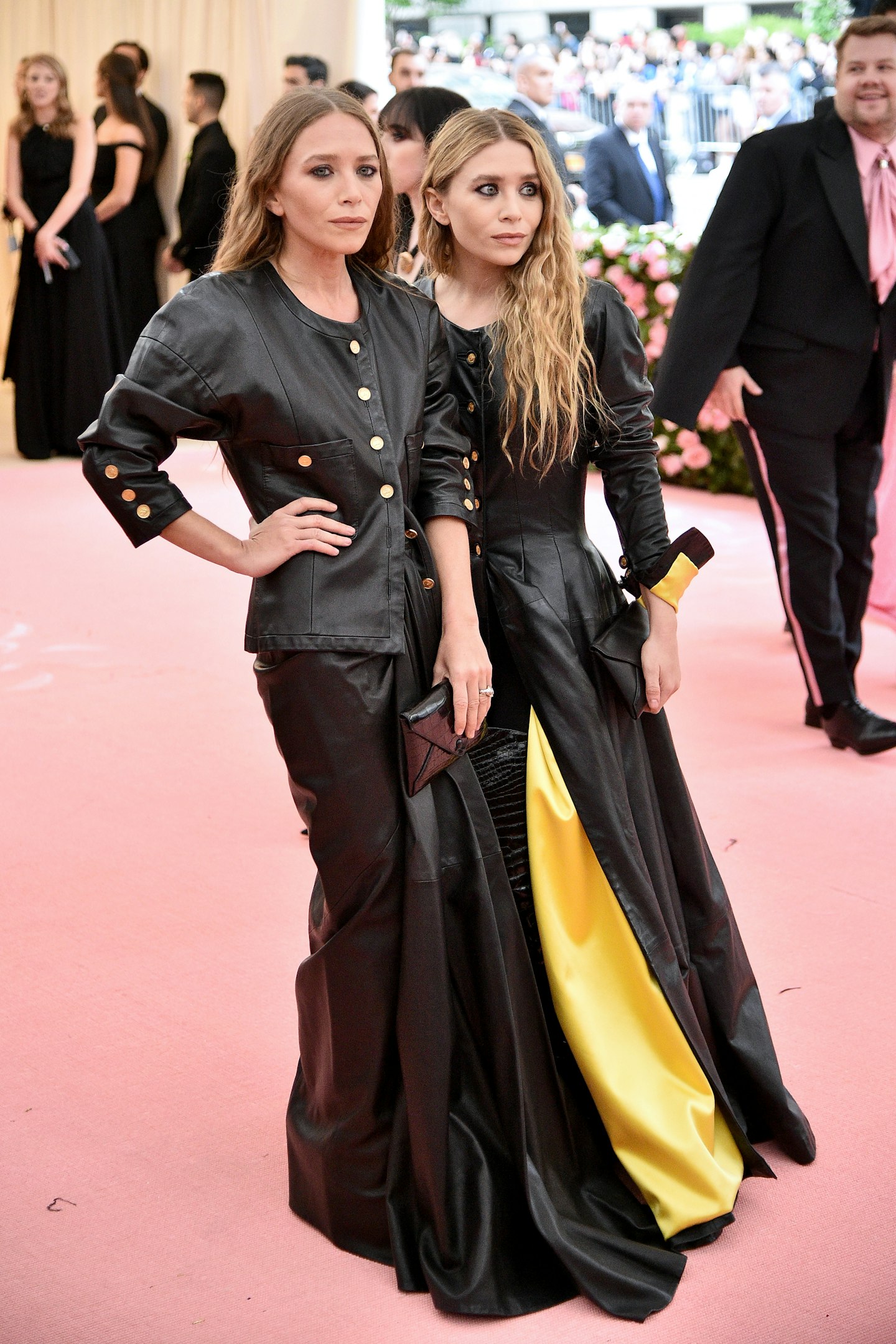 Mary-Kate and Ashley Olsen in Chanel