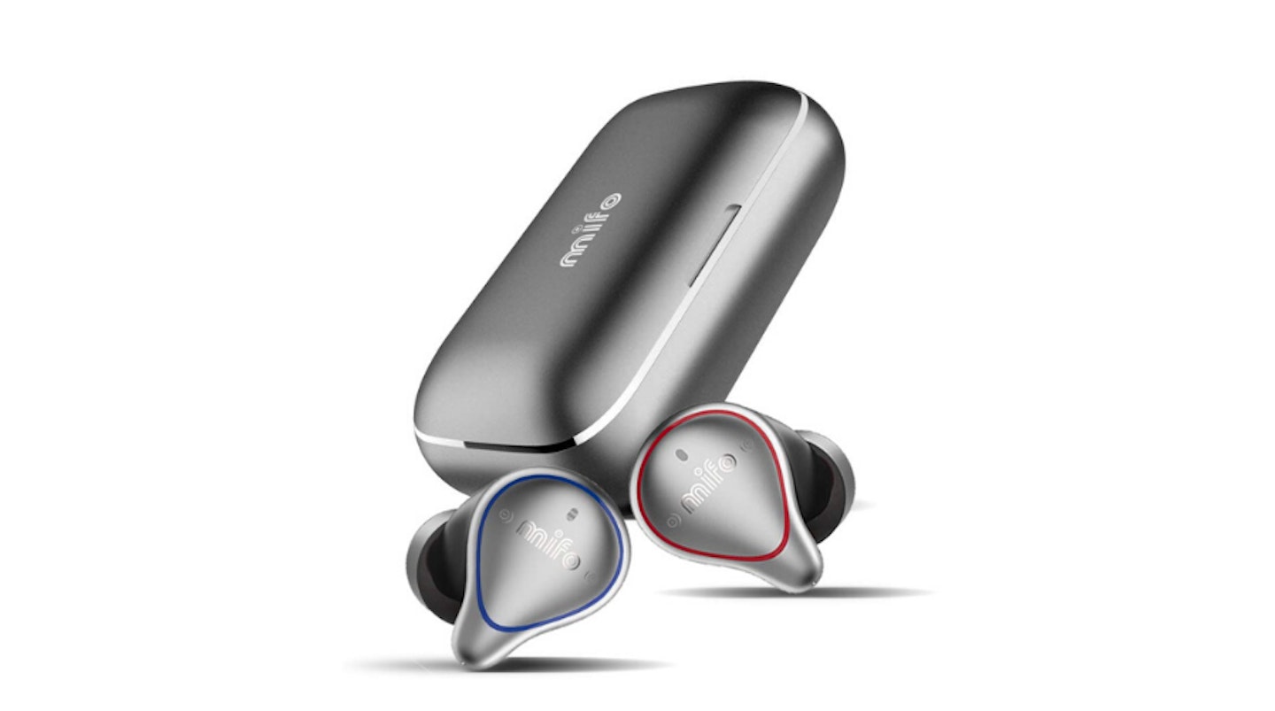 These are the best wireless earbuds for your lunchtime jog