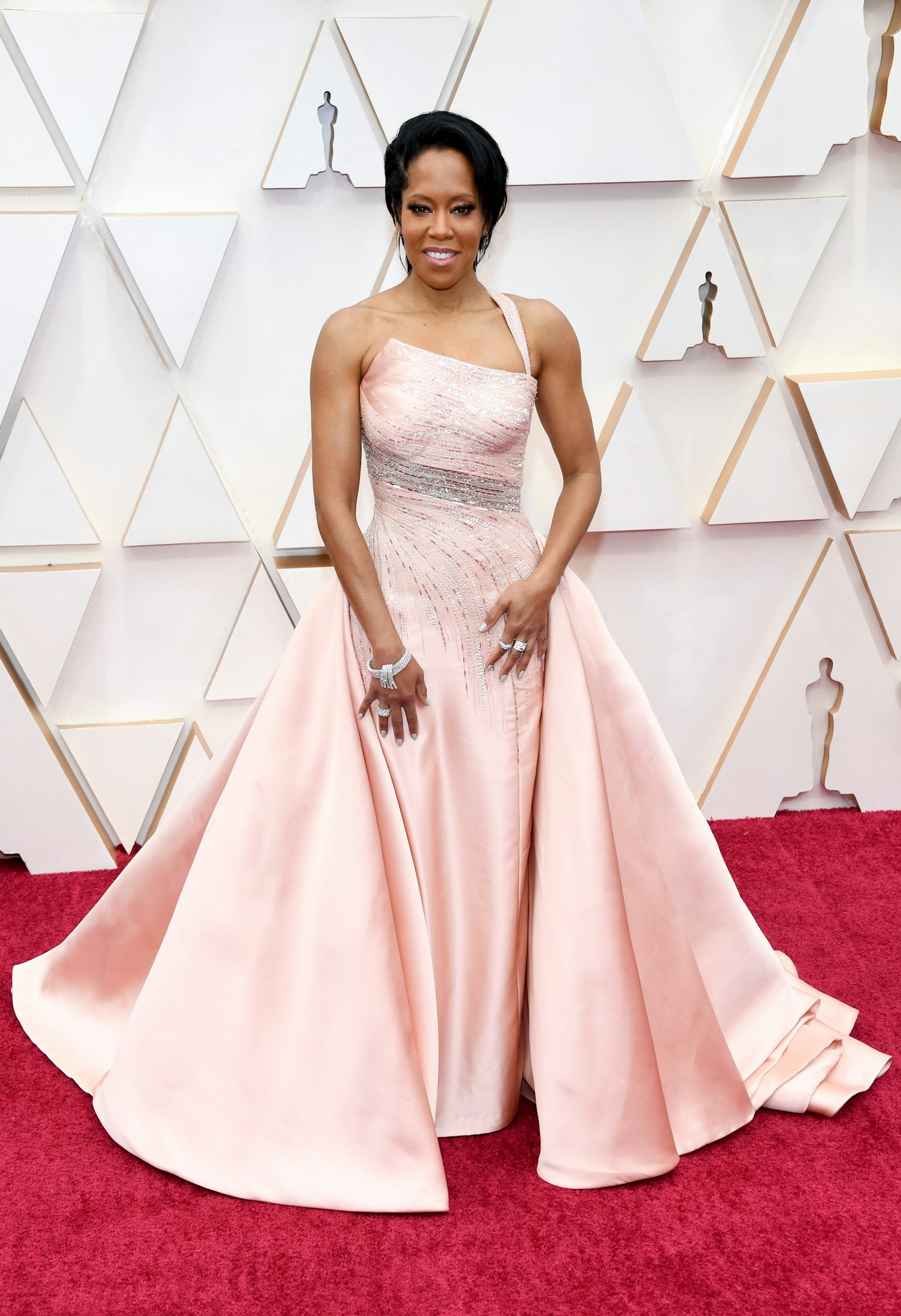 Regina King wore Versace with $500,000 worth of Harry Winston jewellery