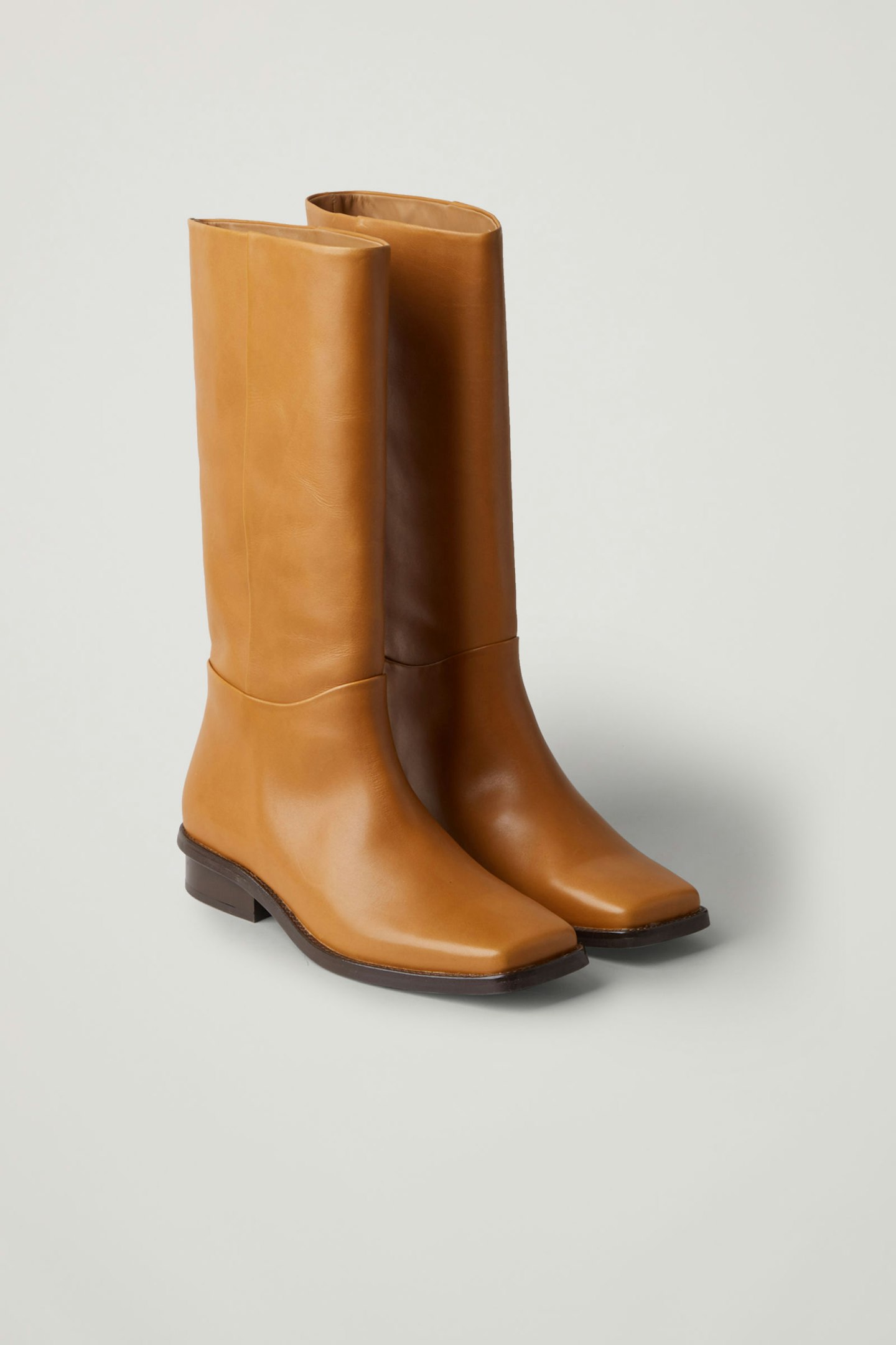 COS, Boots, £180
