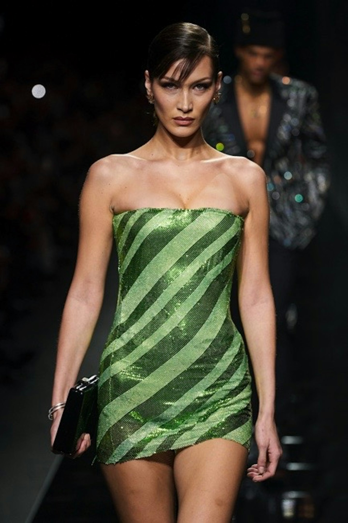 Bella-hadid-versace-aw20
