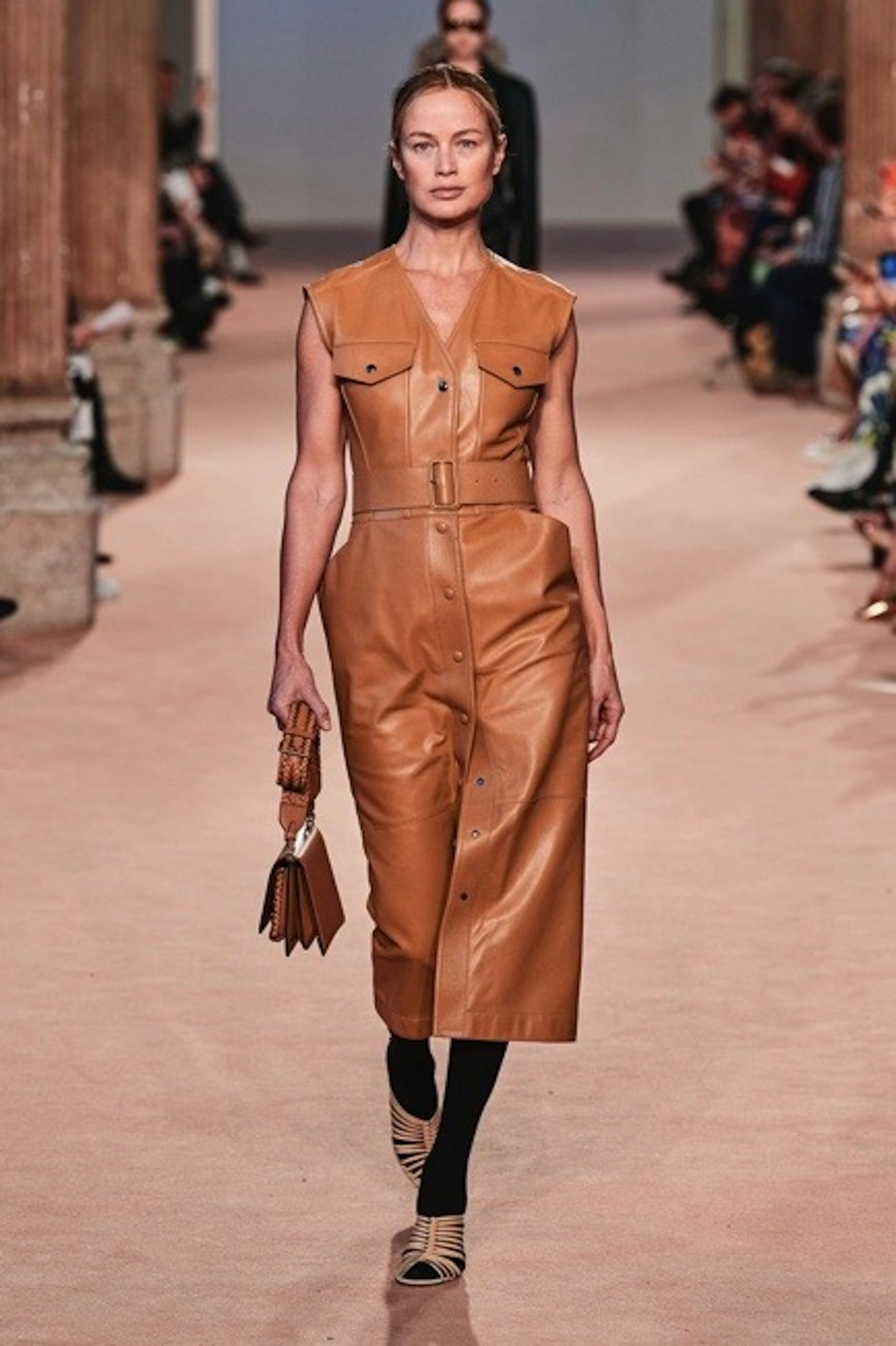 carolyn-murphy-aw20-runway-salvatore-ferragamo