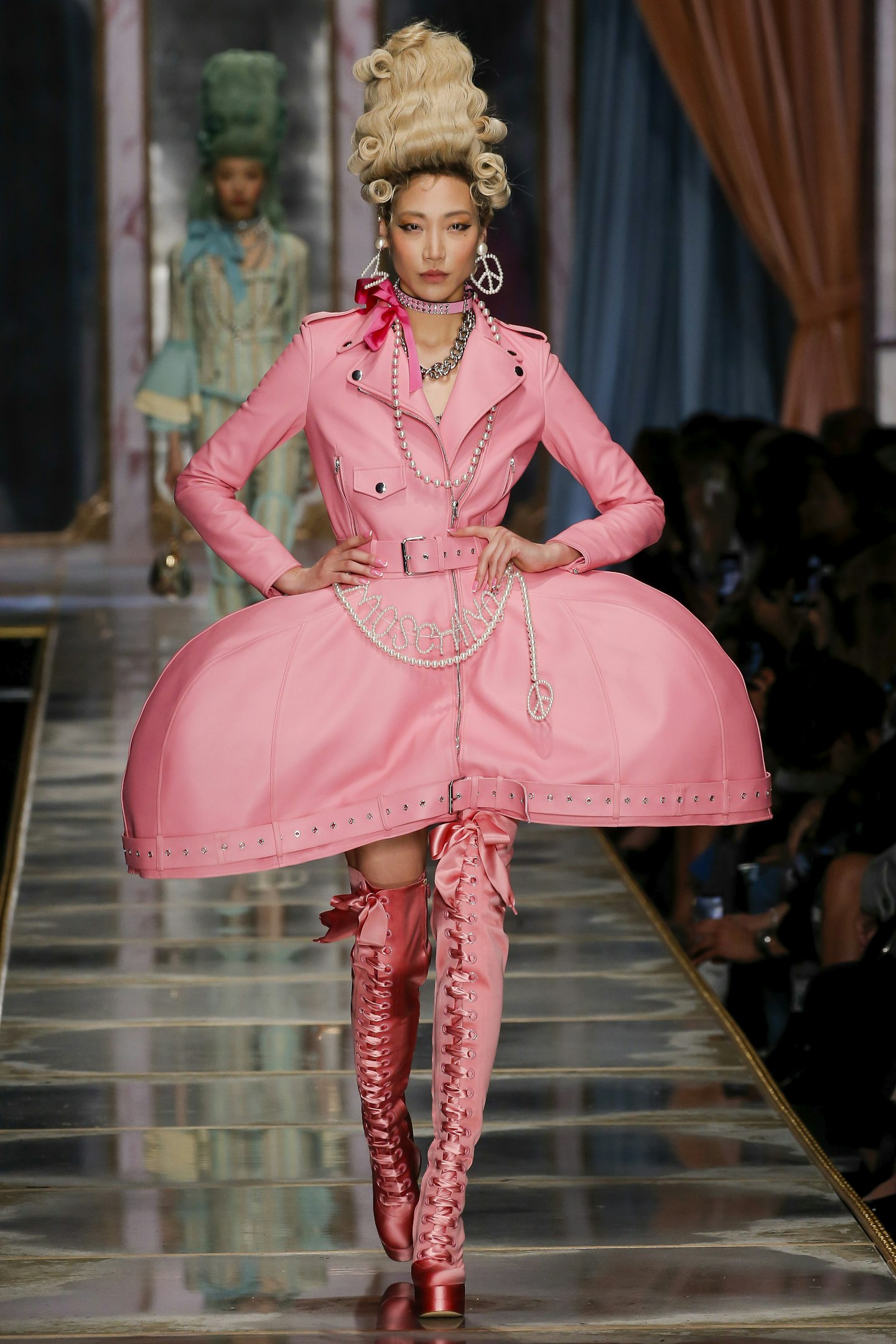 moschino-aw20