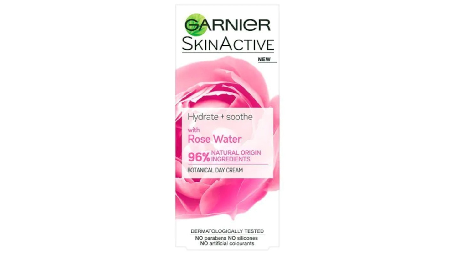 Garnier Natural Rose Water Moisturiser Sensitive Skin