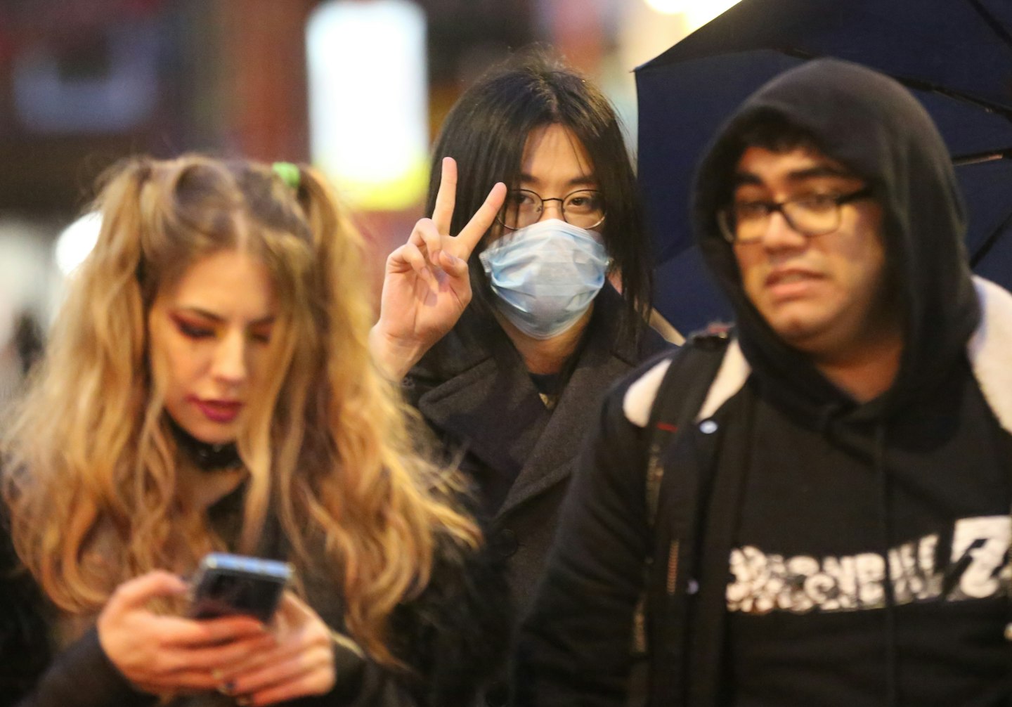 People wearing masks to protect themselves from coronavirus