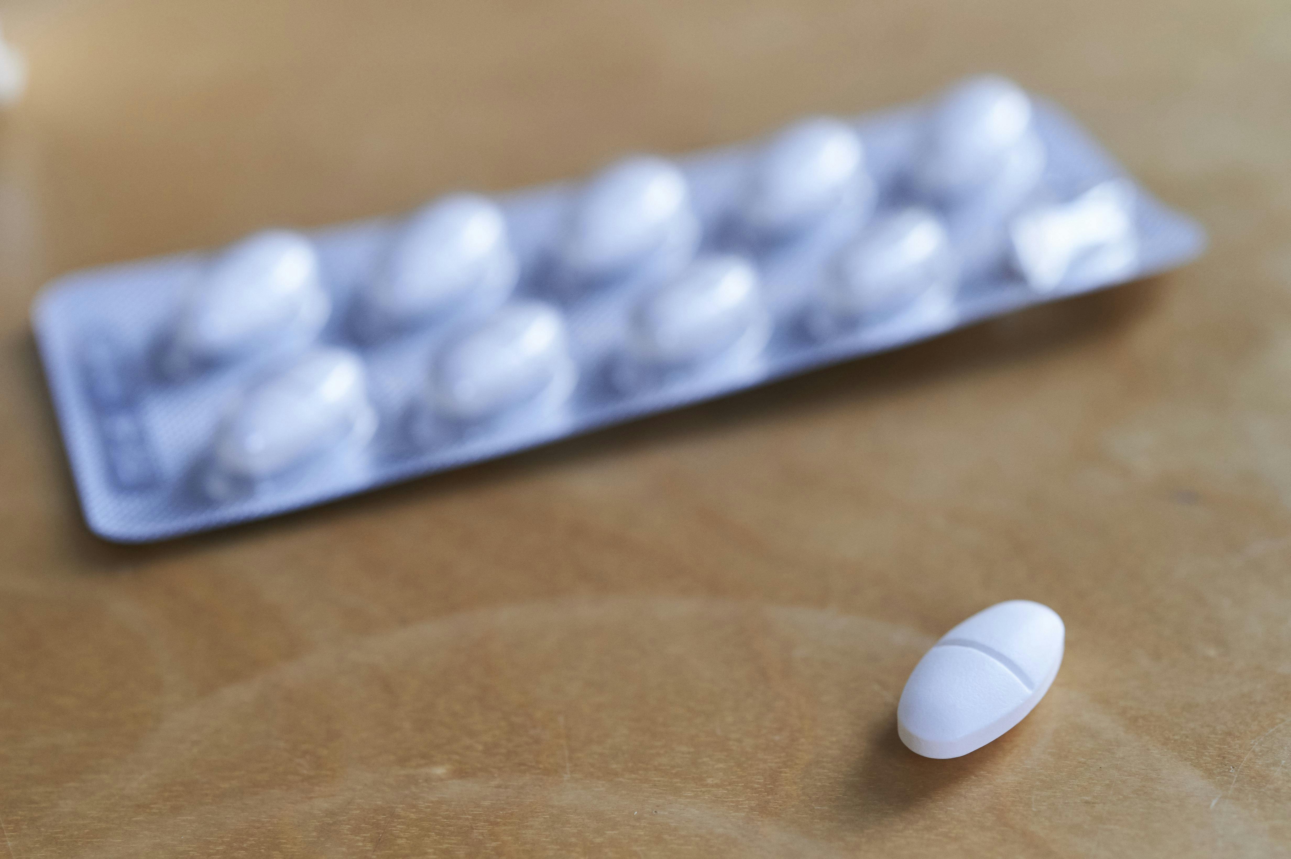 Experts Warn Ibuprofen Could Make Coronavirus Worse