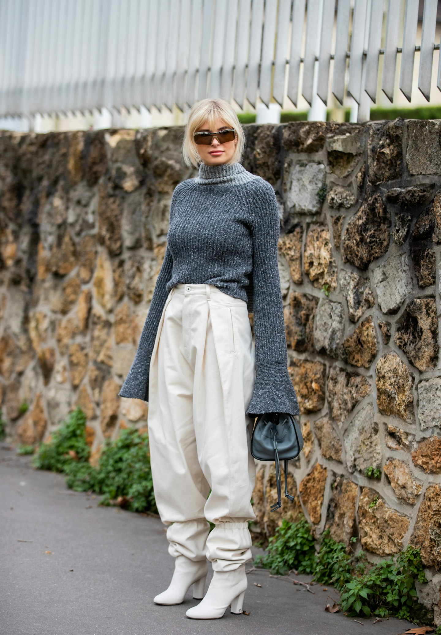 Street Style baggy trousers & long boots