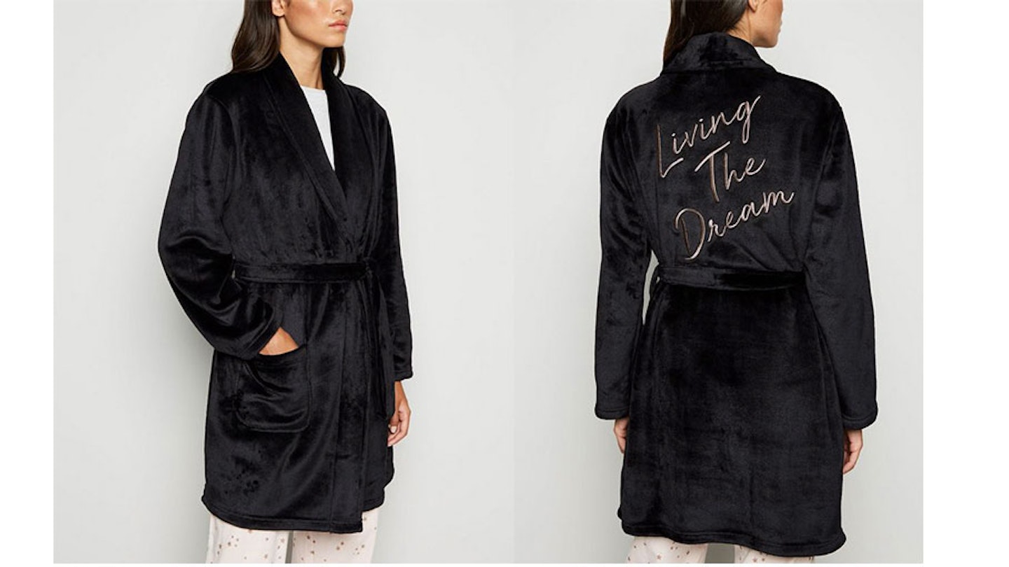 Black Living The Dream Slogan Dressing Gown