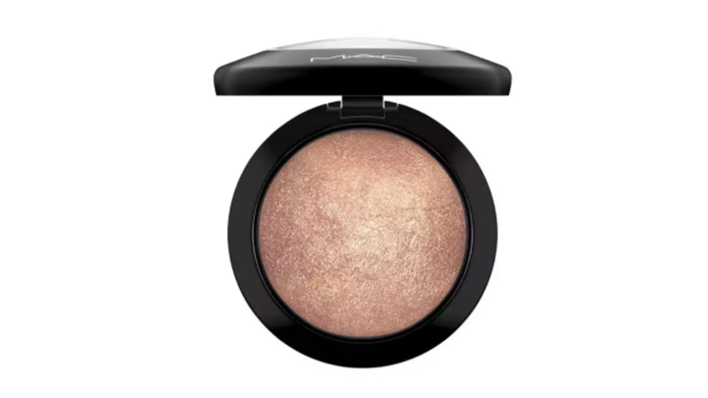 MAC Cosmetics - 'Mineralize Skinfinish' Face Powder