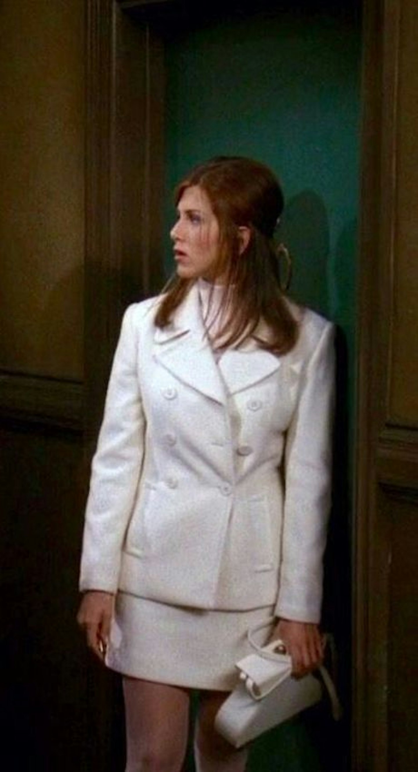 Rachel Green in a classic '90s skirt suit 