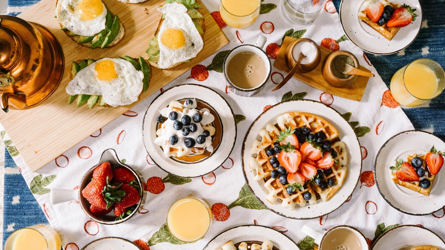How to make bottomless brunch at home