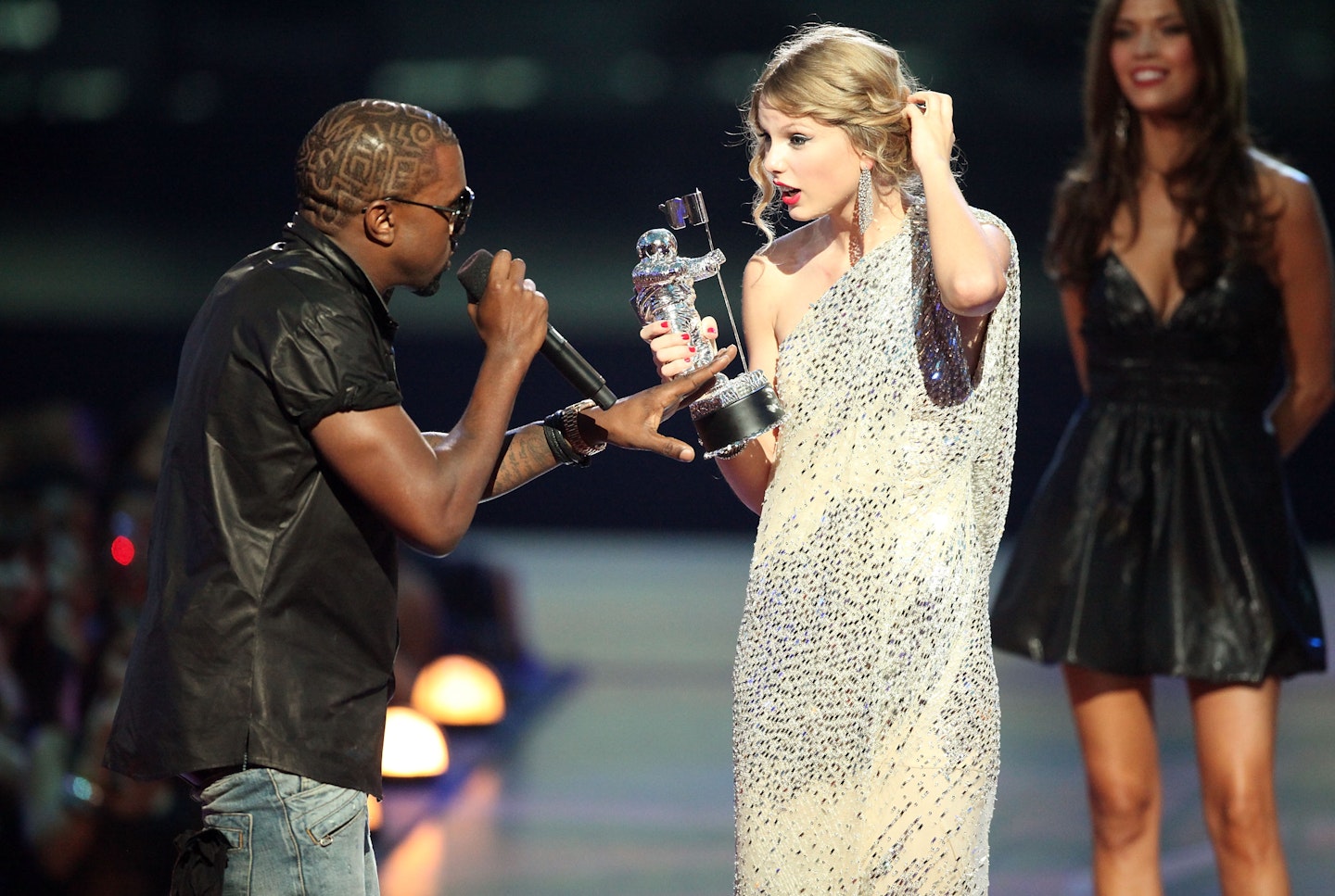 Kanye West and Taylor Swift at MTV VMAs 2009