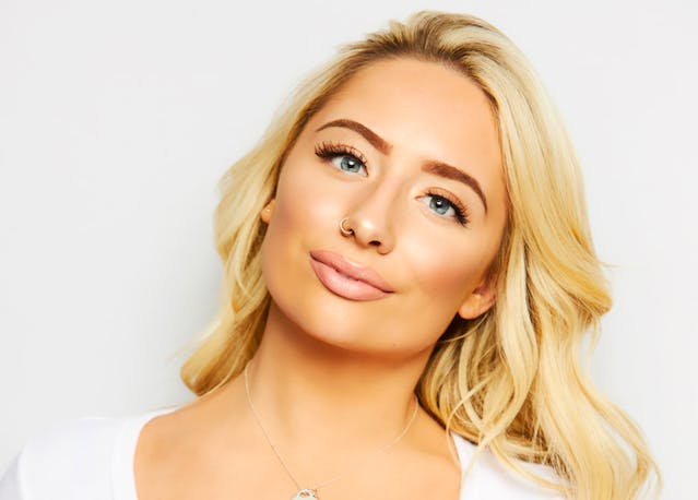 Saffron Barker Why She Is Donating Her Ad To The NHS